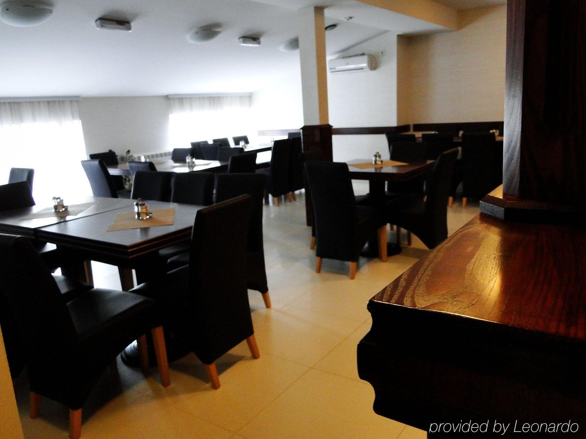 Happy Star Club Hotel Belgrade Exterior photo